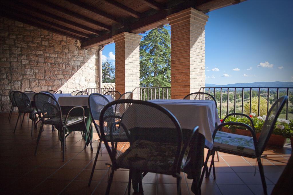 Assisi Garden Hotel Exterior photo